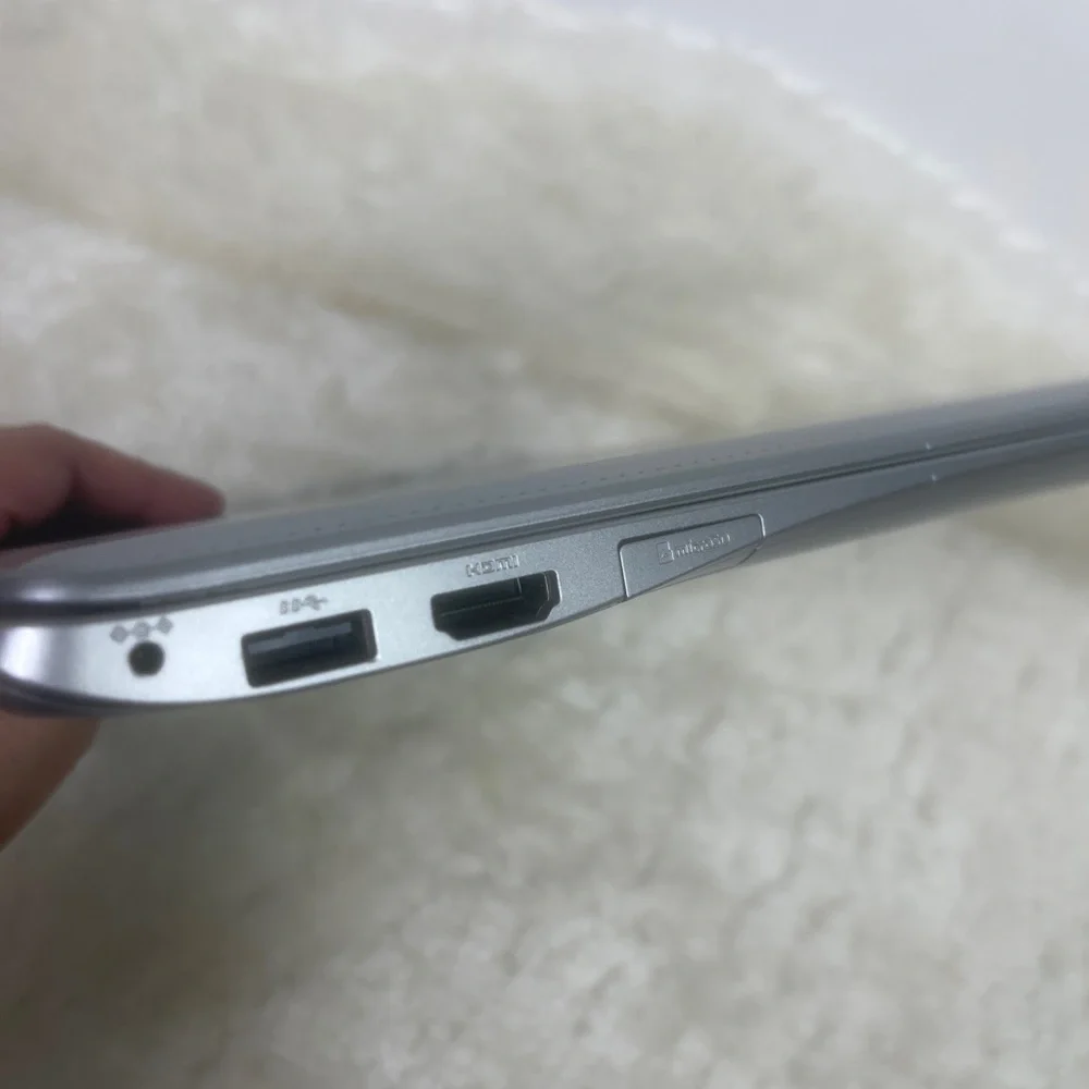 Samsung Chromebook XE500C12 with Charger